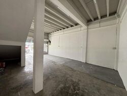 Upper Serangoon Road (D19), Shop House #555904131